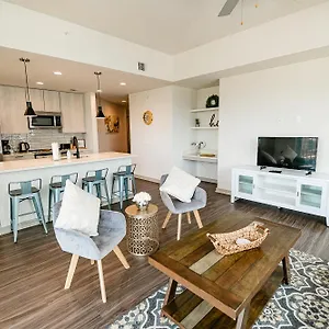 https://uptown-charlotte-furnished-apartments.1sthotelscharlotte.com